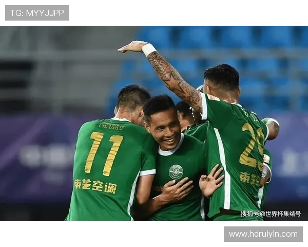 武汉街舞队的区域防守策略解析与舞蹈文化的深度融合探讨